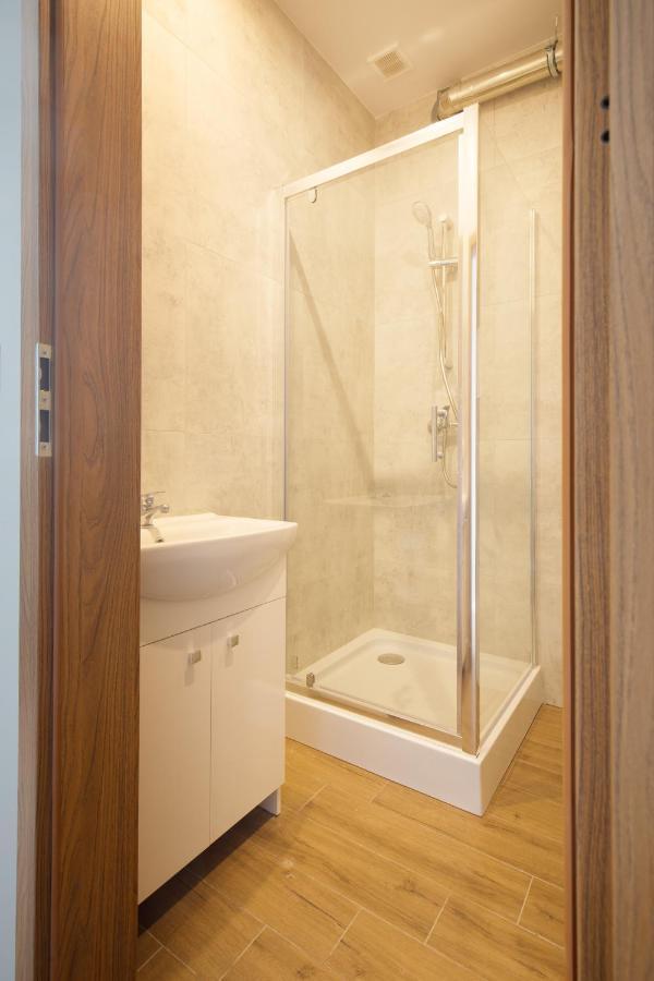 לודז' Royal Aparthotel Piotrkowska 33 מראה חיצוני תמונה